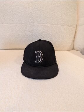 New Era Boston Red Sox 59FIFTY Black Hat - 7 1/2